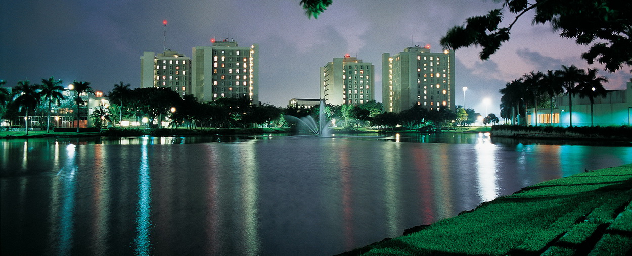 night_gables_lake_1250x507.jpg